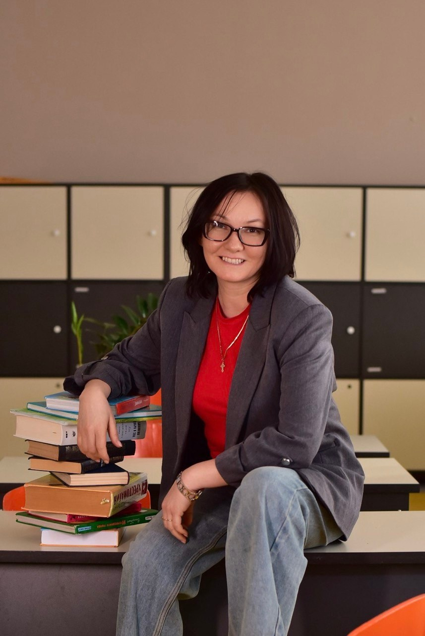 Контакты. Стильные выпускные альбомы, детские фотосессии, сюжетные фотографии