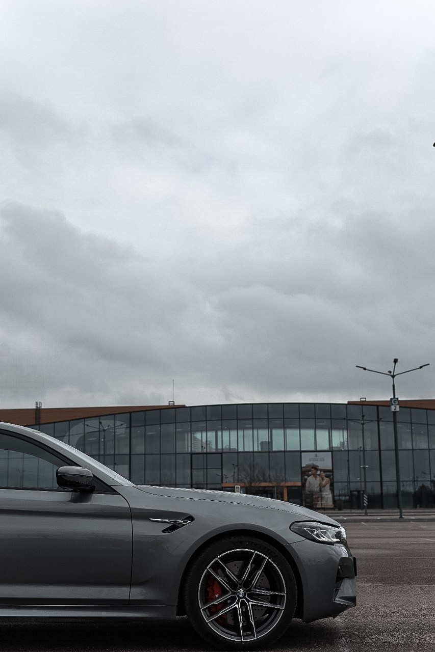 𝐵𝑀𝒲 𝑀5. Wedding Photographer from St.Petersburg