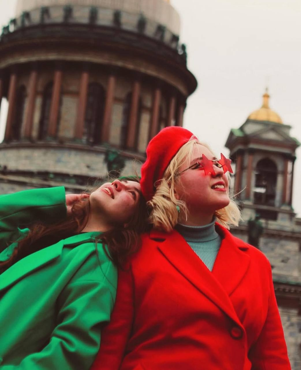 Пальто коммерция. Костюмер, художник кино и телевидения в спб