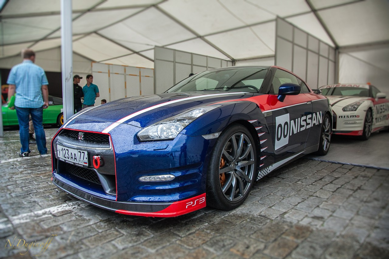 Nissan Nissmo Drive. Профессиональный фотограф Дугинов Николай | Екатеринбург