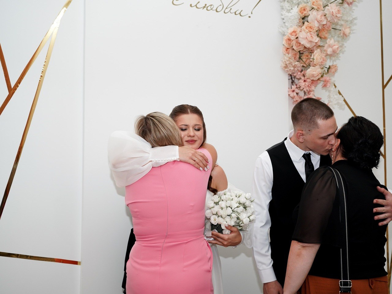 Свадьба в Усадьбе Пестряковых. Фотосессия в Ростове-на-Дону. Свадебный фотограф в Ростове-на-Дону. Таинство Крещения и Венчания, семейные фотосессии. Алёна Чёботова