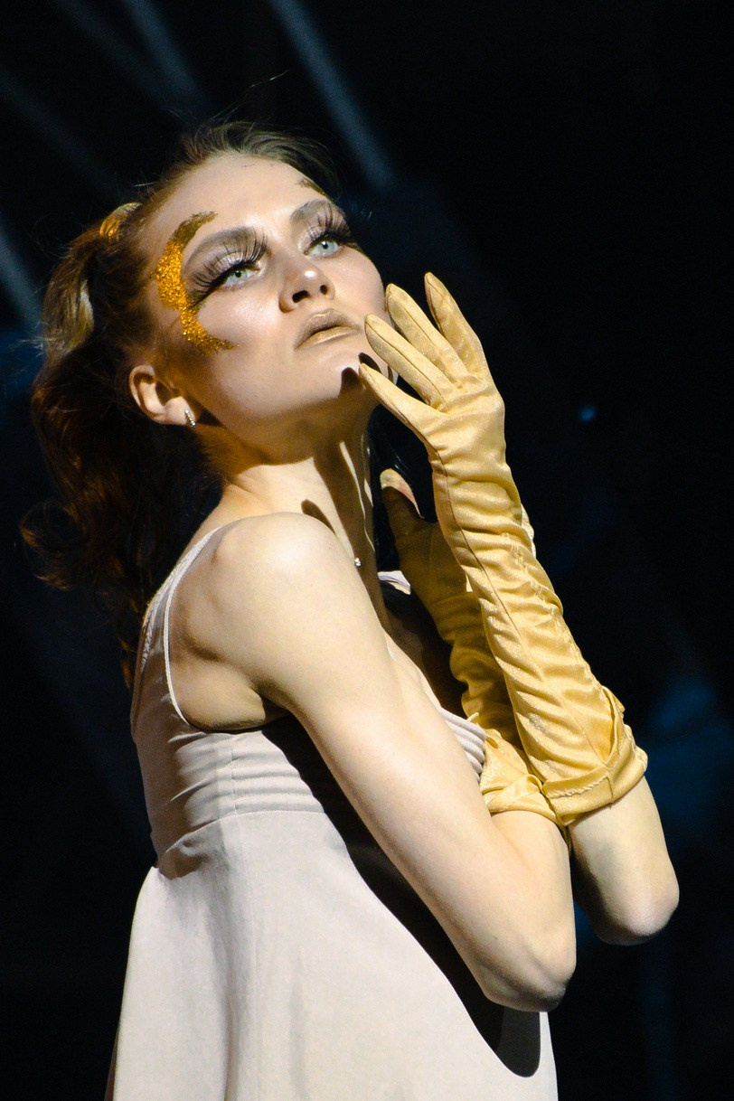 Шекспир_Сон_Чехов Центр. Фотограф. г. Южно-Сахалинск. Олег Толстов