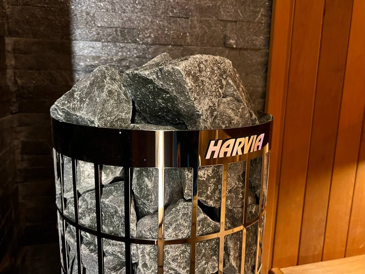 Сауна в Ландышевке на берегу Выборгского залива в доме, который очень скоро можно будет арендовать для отдыха и единения с природой. SaunaTopMasters