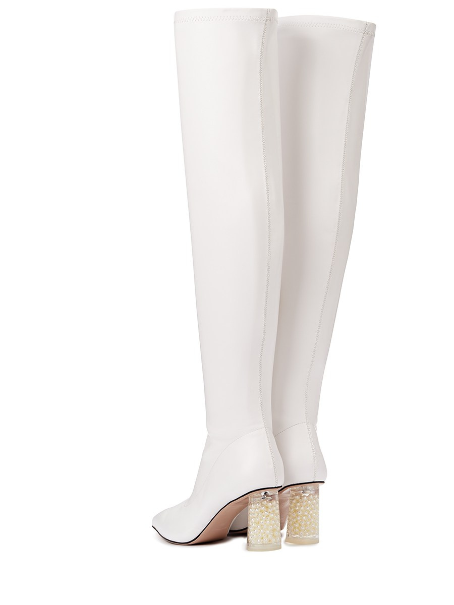 фотосъемка аксессуаров, дизайнерские вещи, обувь, предметная фотосъемка, неделя моды Москва, обтравка, обтравки, предметная ретушь, фэшн одежда, фотсъемка дорогой одежды в Москве. фотосъемка для брендов, фотосъемка для сайта, фотосъемка для маркетплейсов. спортивная обувь, туфли 