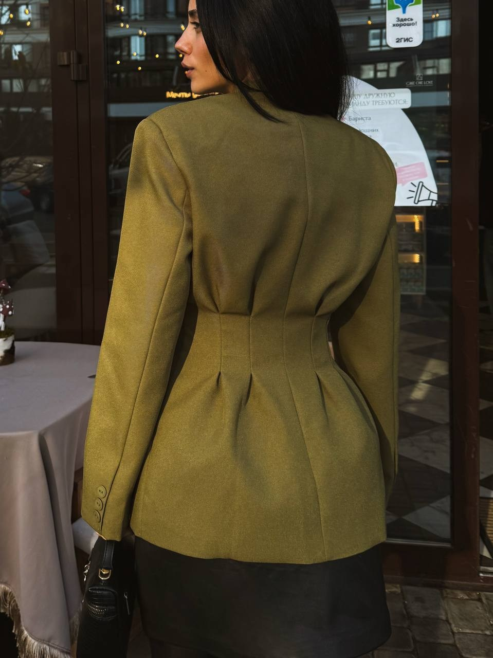 Елизавета К Размер S-М, Рост 169, Парраметры 89/71/100. LUNAPRO Дом стильных, сборных и индивидуальных съемок для брендов