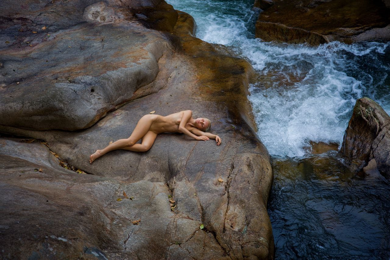 Обнаженная пластическая фотография. Мастерская Демченко