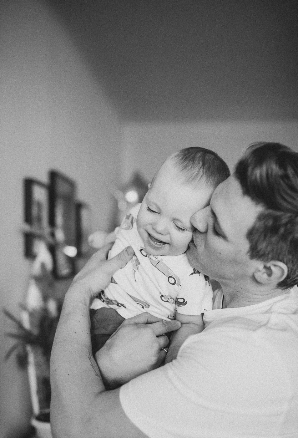 Марина, Алексей и Лев. Семейный домашний фотограф Москва Зеленоград Настя Маркова