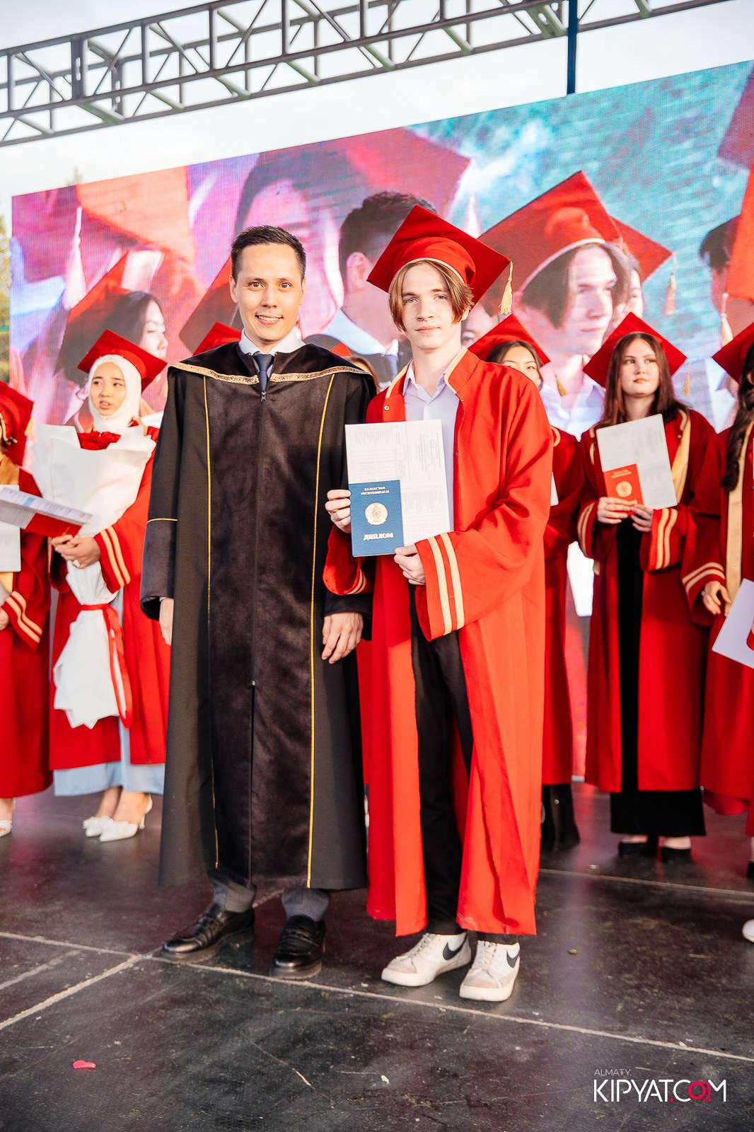 ВРУЧЕНИЕ ДИПЛОМОВ — НАРХОЗ КОЛЛЕДЖ. Part 4. КИПЯТКОМ АЛМАТЫ!