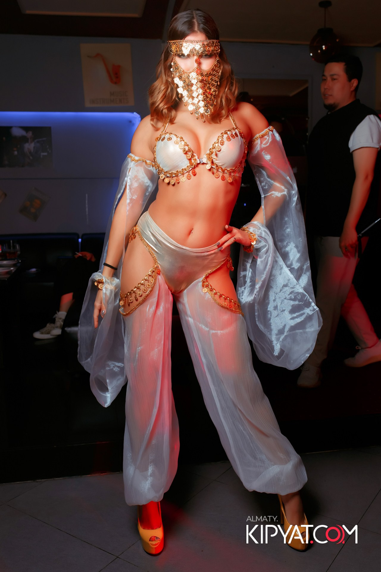 DOS1-BAR. КИПЯТКОМ АЛМАТЫ!