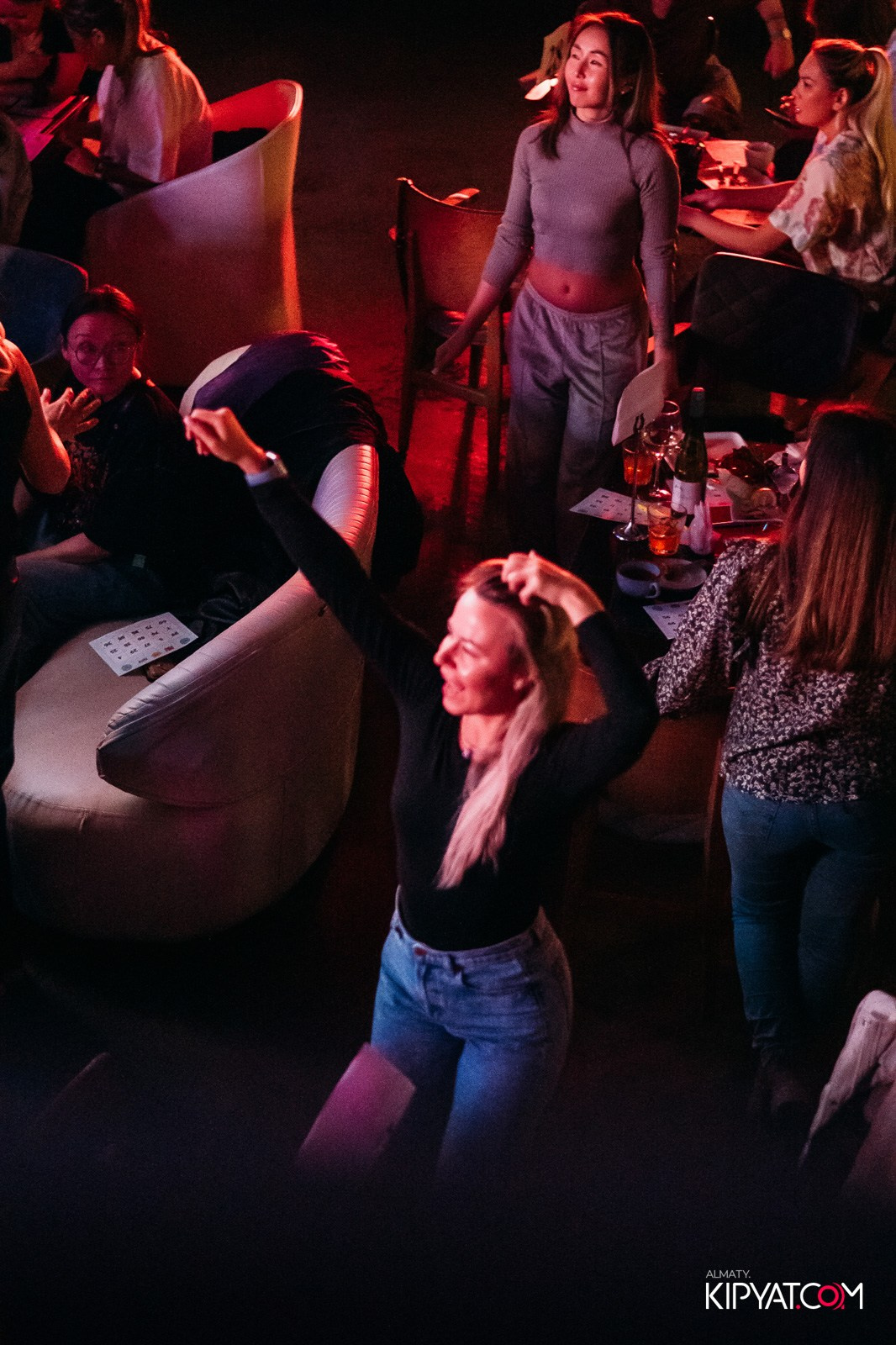 МУЗЫКАЛЬНОЕ ЛОТО В HIT RETRO. КИПЯТКОМ АЛМАТЫ!