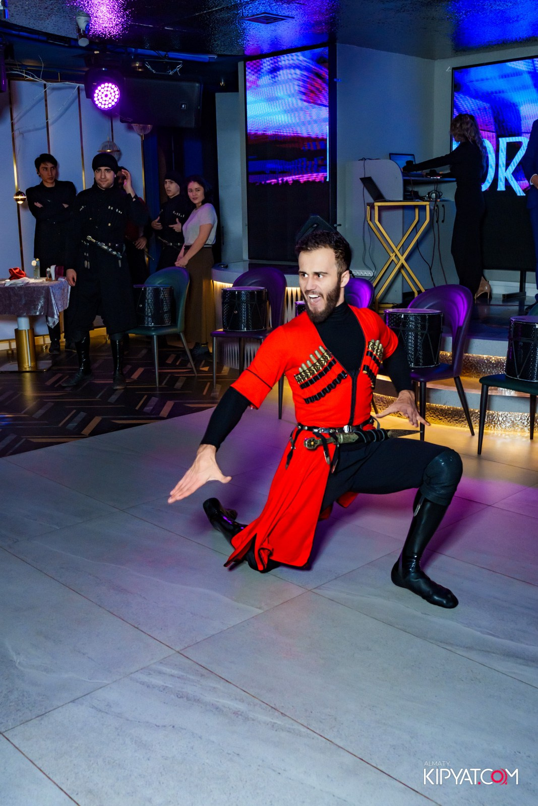 FORT VERNYI. КИПЯТКОМ АЛМАТЫ!