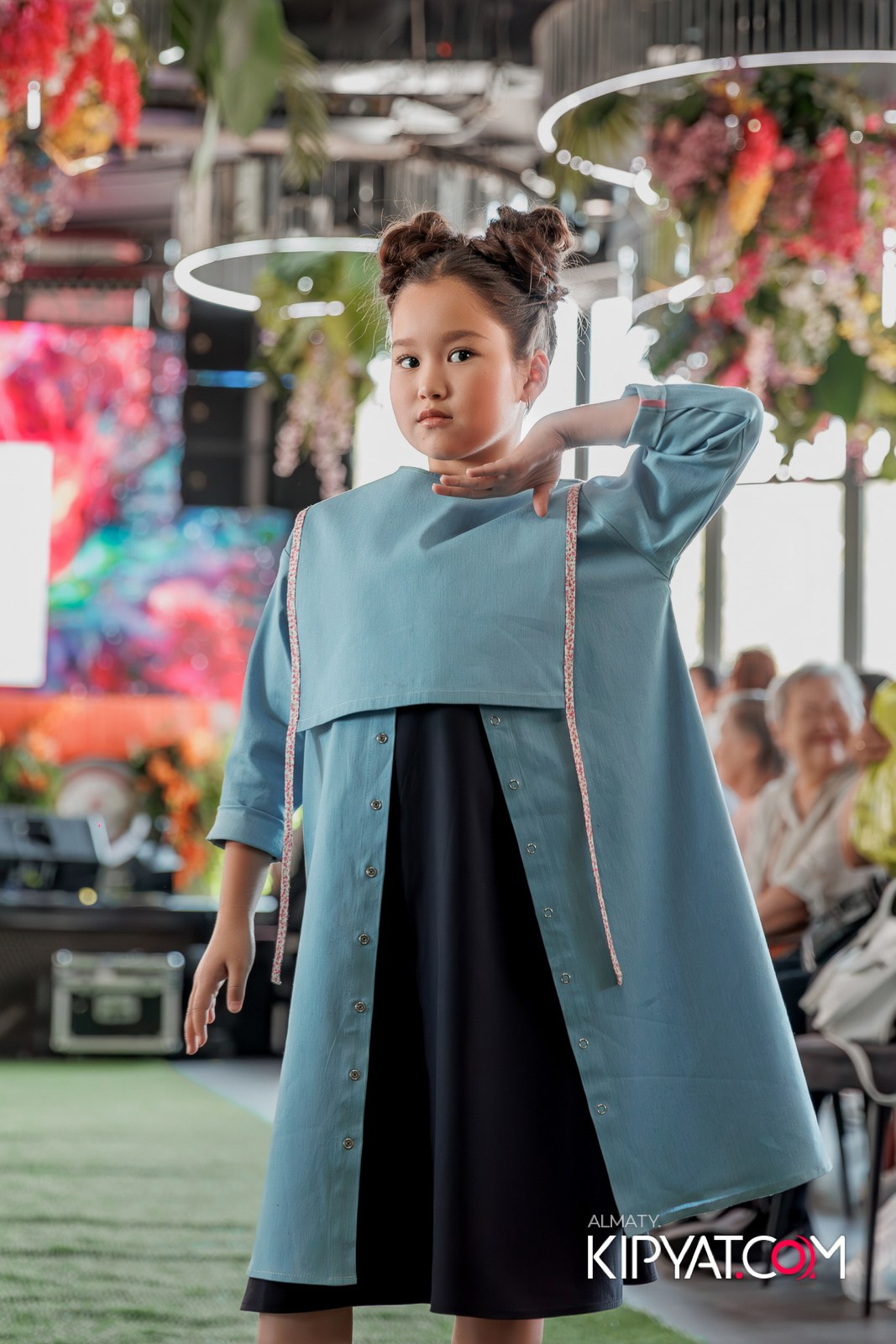 PROM KIDS FASHION SHOW. КИПЯТКОМ АЛМАТЫ!