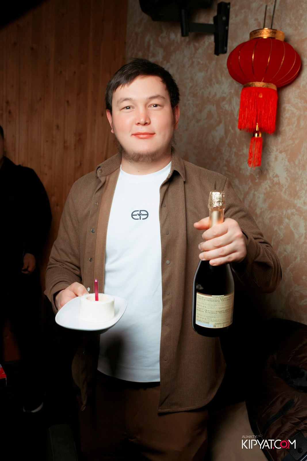 ДОРОГАЯ, Я НЕ ПИЛ. КИПЯТКОМ АЛМАТЫ!