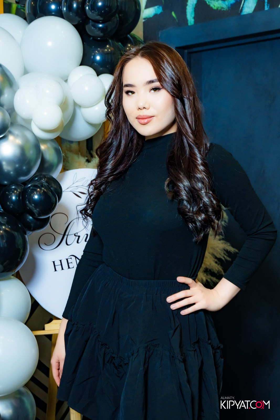 MOOD KARAOKE & TERRACE. КИПЯТКОМ АЛМАТЫ!