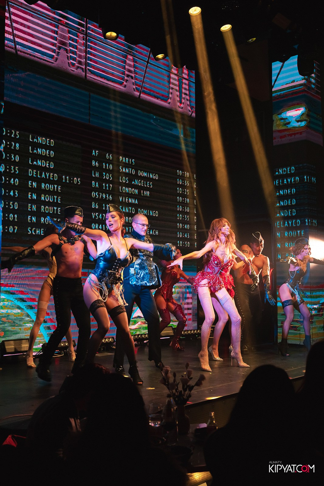 QUEEN. КИПЯТКОМ АЛМАТЫ!