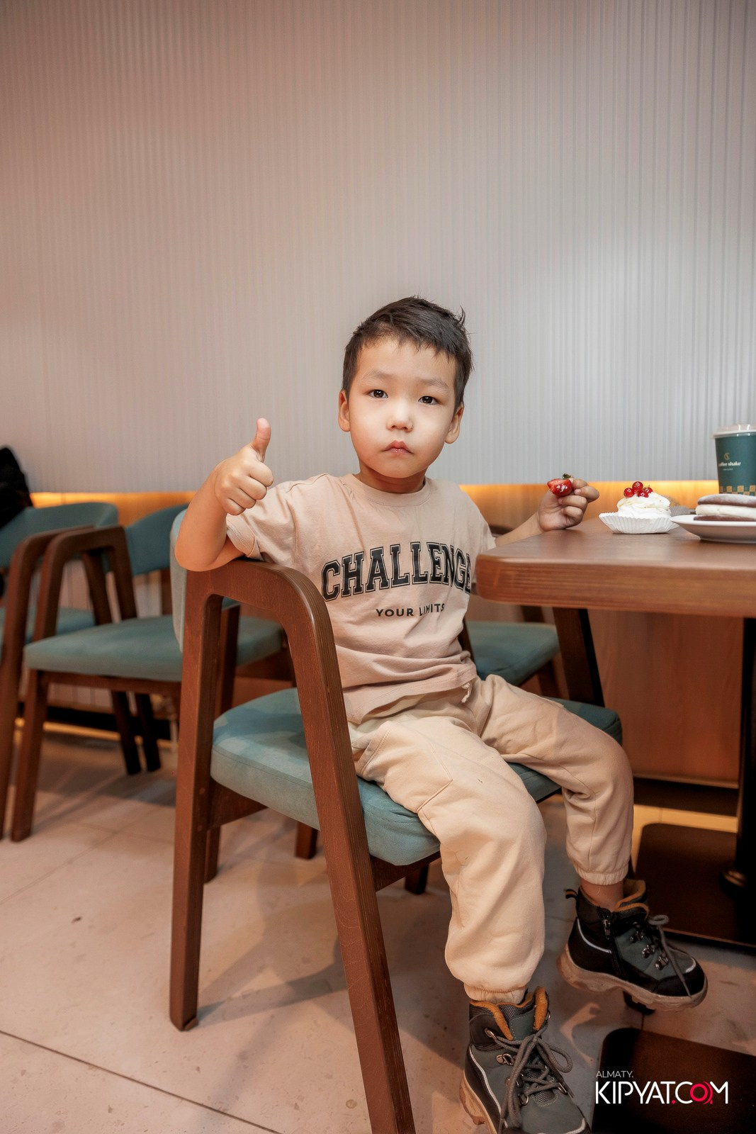 ОТКРЫТИЕ COFFEE SHAKE АСЫЛ ТАС. КИПЯТКОМ АЛМАТЫ!