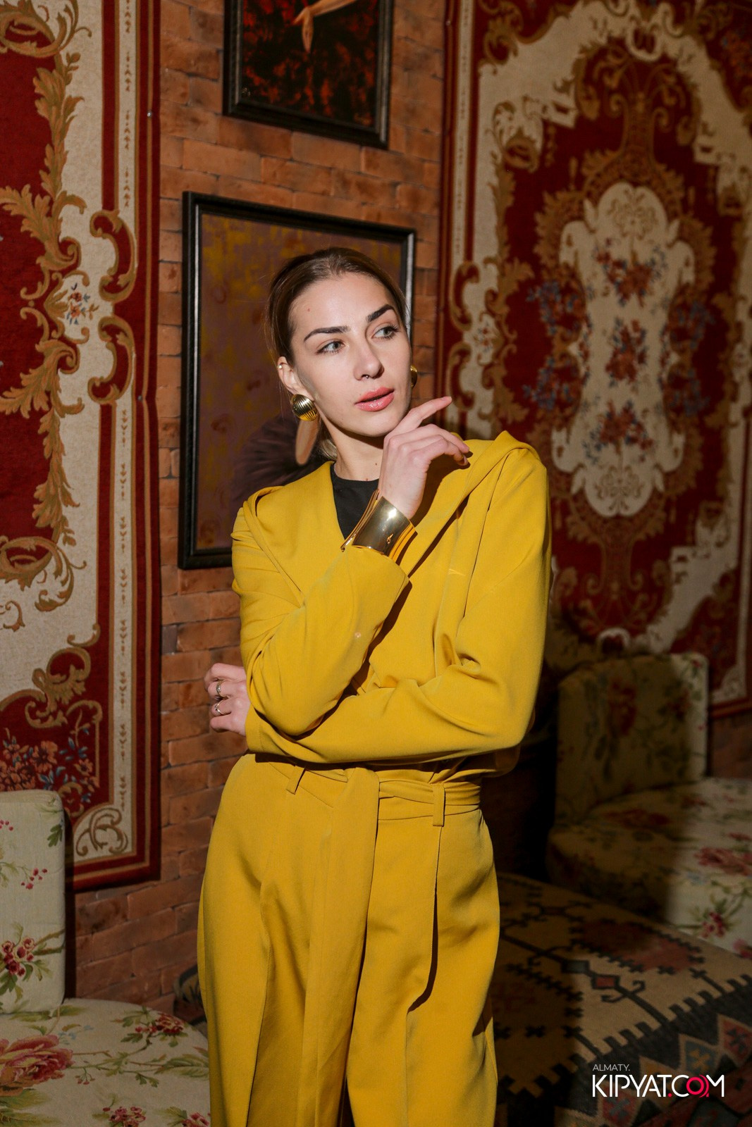 РЕСТОРАН ВЕСЕЛИДЗЕ НА ШЕВЧЕНКО. КИПЯТКОМ АЛМАТЫ!