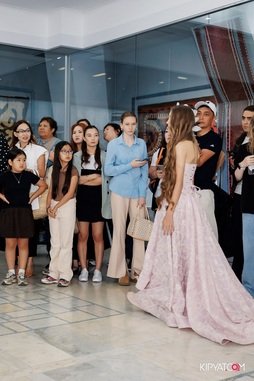 JUNIOR MODELS SHOW. ПЕРФОМАНС НОЧЬ В МУЗЕЕ. КИПЯТКОМ АЛМАТЫ! Фотосъемка мероприятий в Алматы