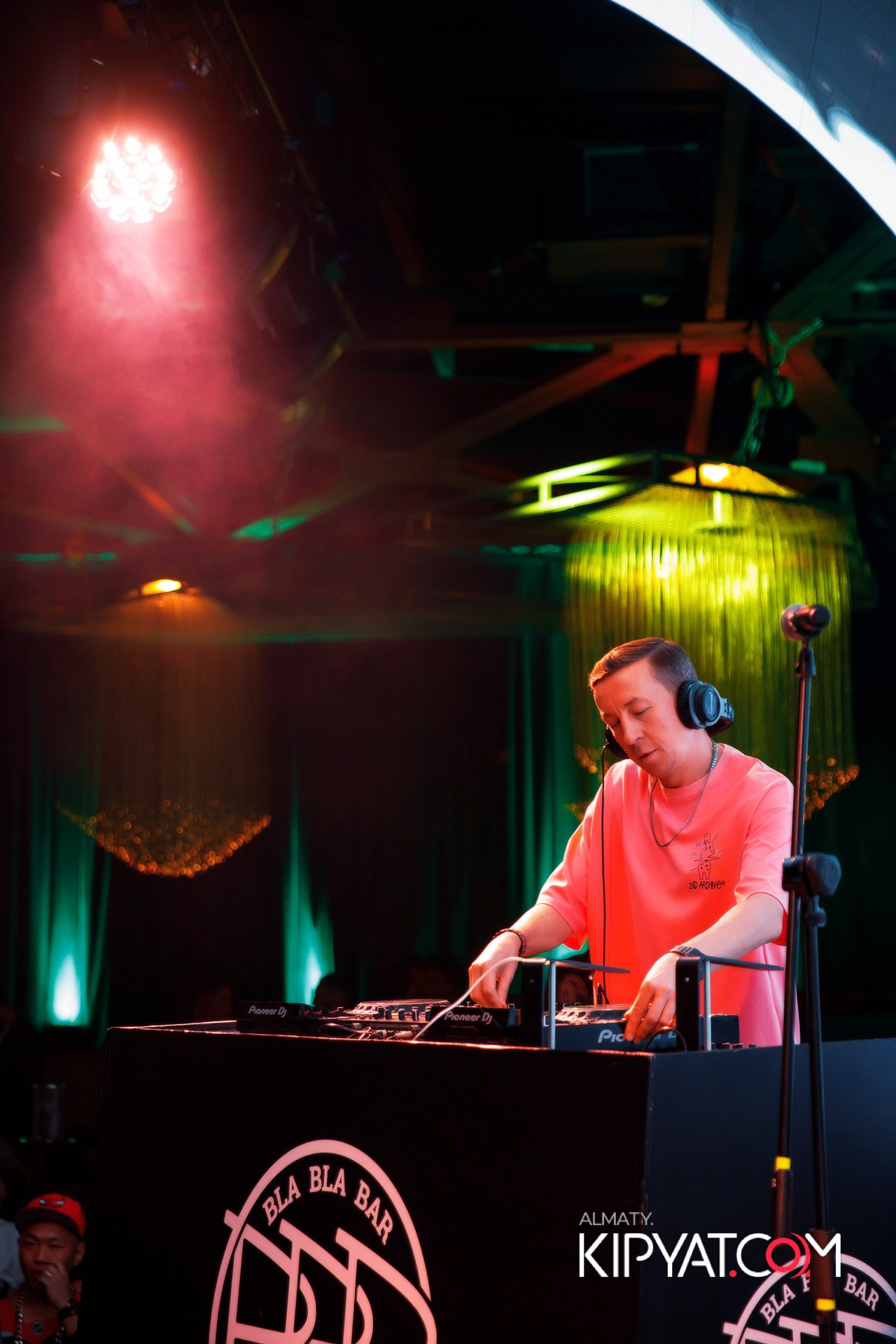 Bla bla bar. КИПЯТКОМ АЛМАТЫ!