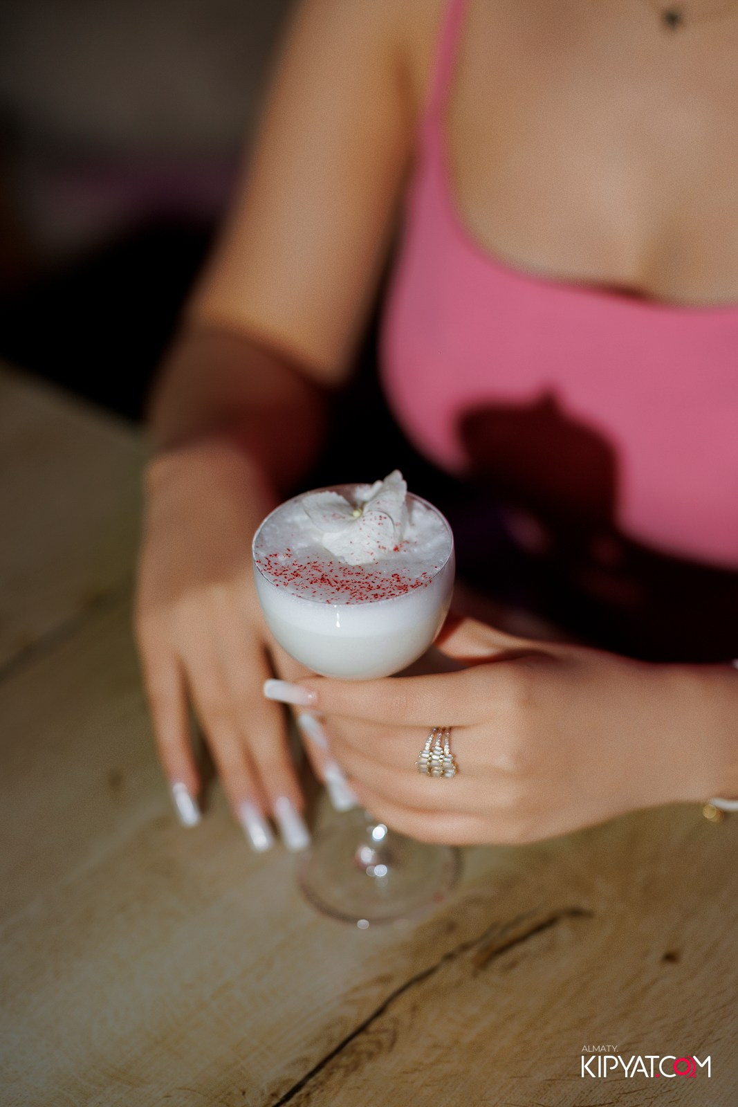 FRIENDS BAR & TERRACE. КИПЯТКОМ АЛМАТЫ! Фотосъемка мероприятий в Алматы