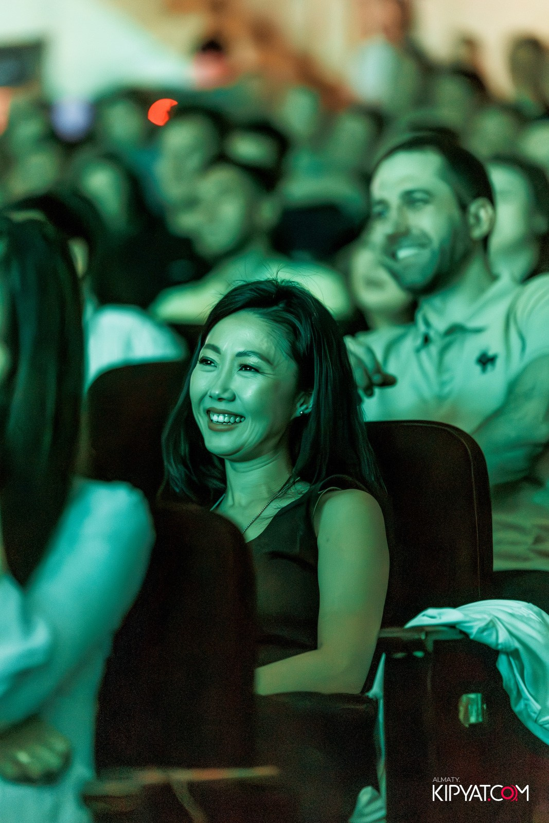 STAND UP КОНЦЕРТ АЛЕКСАНДА МЕРКУЛЬ. КИПЯТКОМ АЛМАТЫ!