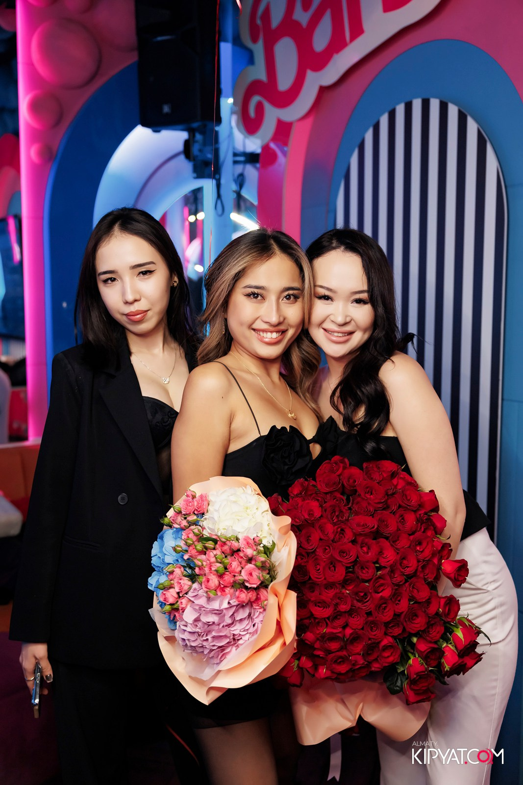 ЗАЯ, НА БИС. КИПЯТКОМ АЛМАТЫ!