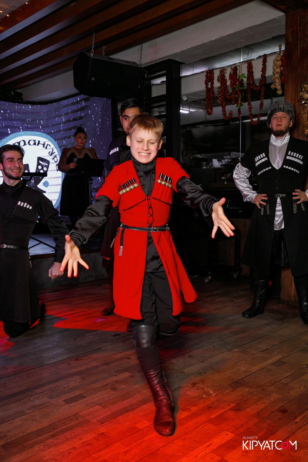 ВАХТАНГУРИ. КИПЯТКОМ АЛМАТЫ!