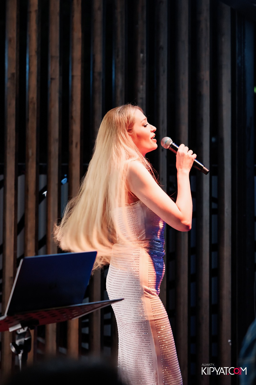 НОДАР РЕВИЯ В «ЗАЯ, НА БИС». КИПЯТКОМ АЛМАТЫ!