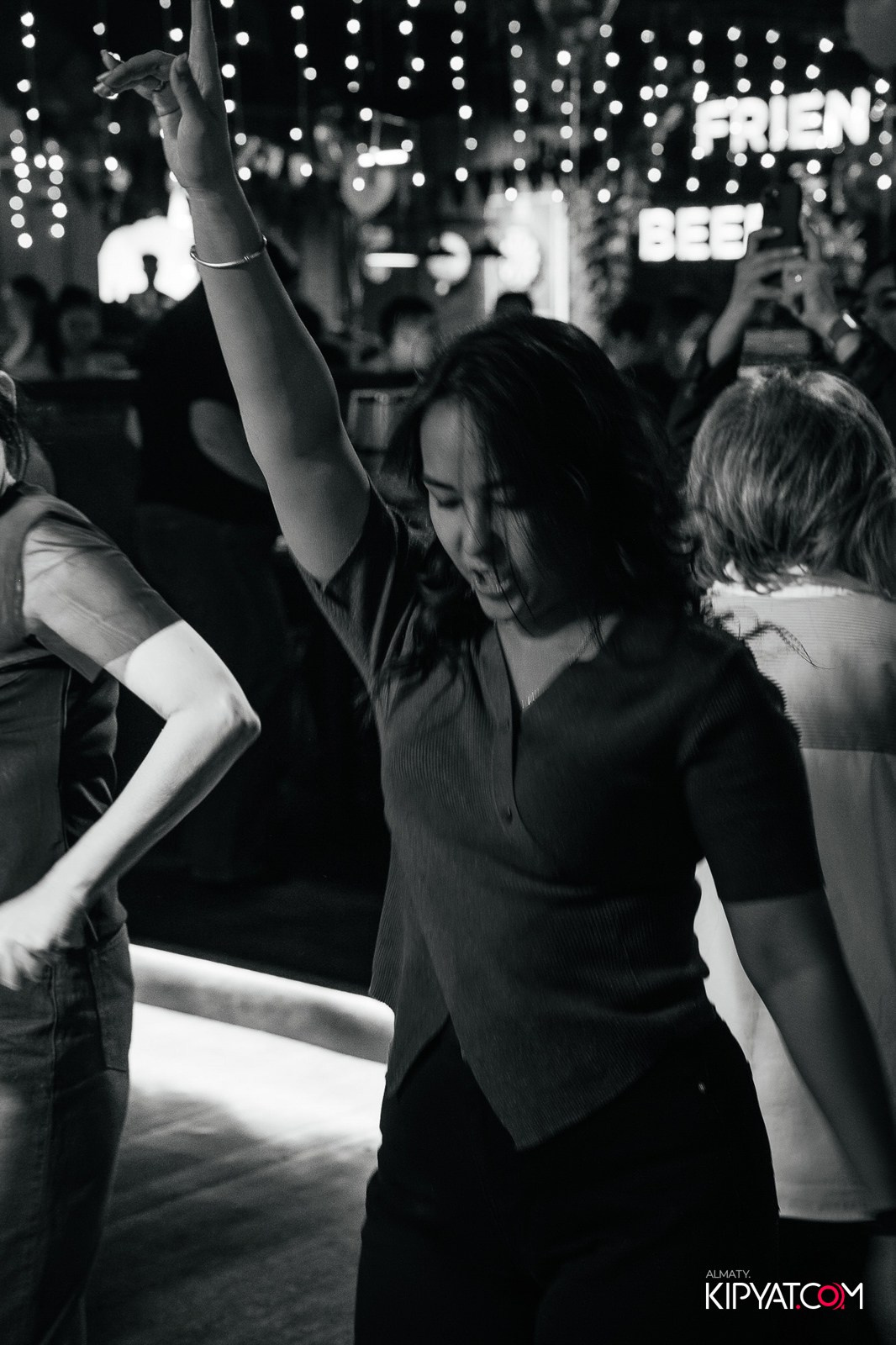 ДЕНЬ РОЖДЕНИЯ — MUNCHEN PUB NA PANFILOVA. КИПЯТКОМ АЛМАТЫ!