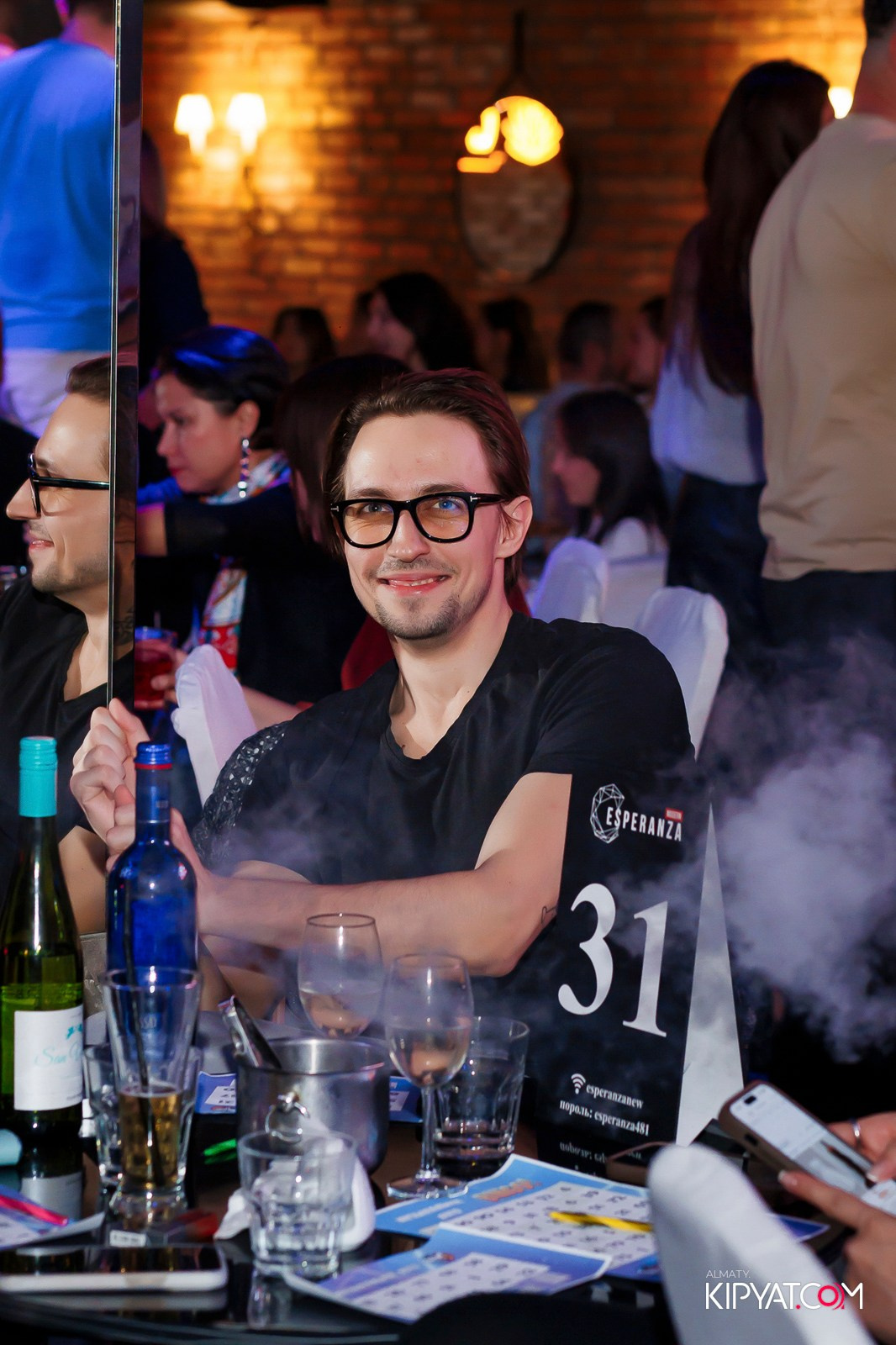 МУЗЫКАЛЬНОЕ ЛОТО В HIT RETRO. КИПЯТКОМ АЛМАТЫ! Фотосъемка мероприятий в Алматы