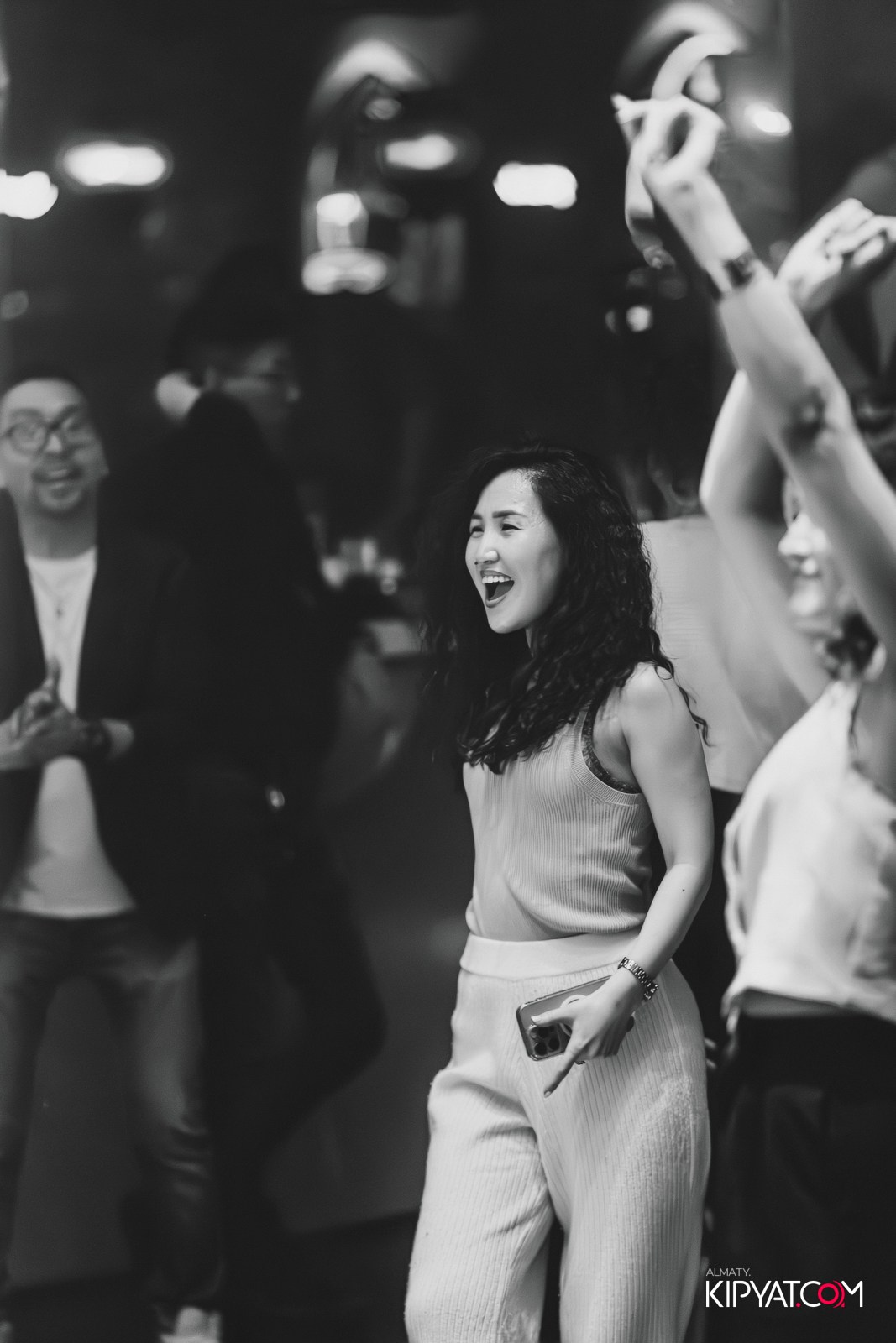 SANTA RAVE В НОЧНОМ КЛУБЕ SANTA BARBARA. КИПЯТКОМ АЛМАТЫ!