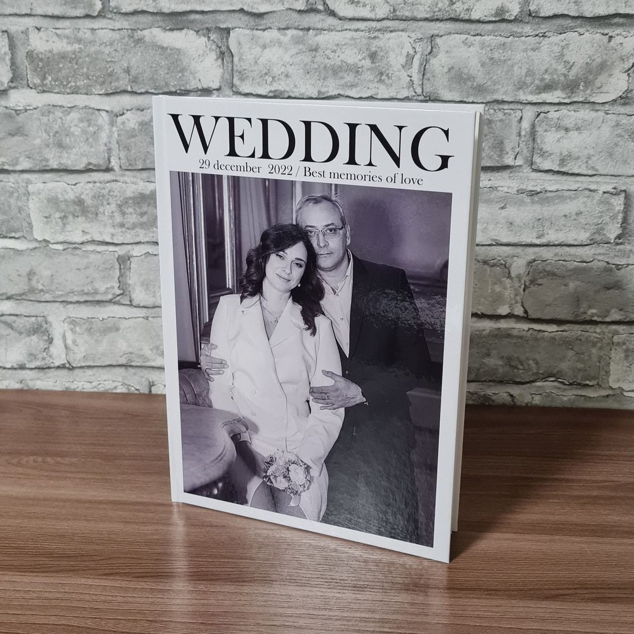 Фотокнига-журнал «Премиум» (твердая обложка). Душевный фотограф в Санкт-Петербурге. Свадебные и семейные фотосессии