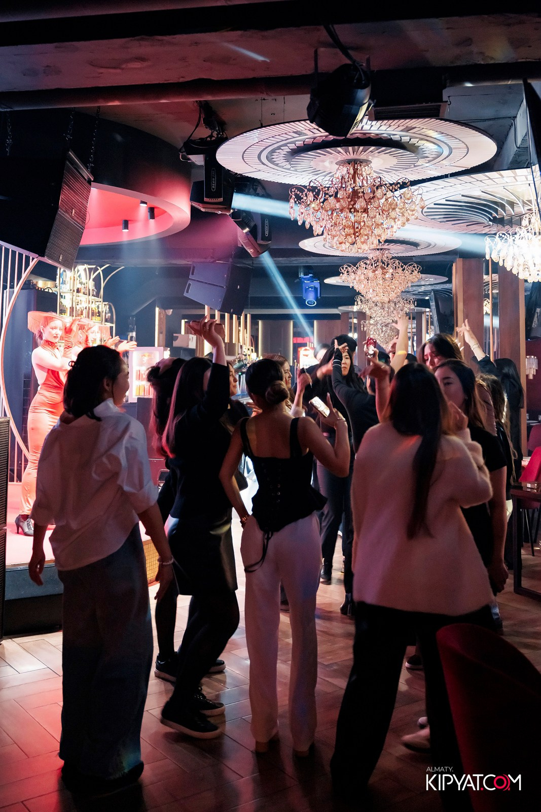 ЗАЯ, НА БИС. КИПЯТКОМ АЛМАТЫ! Фотосъемка мероприятий в Алматы