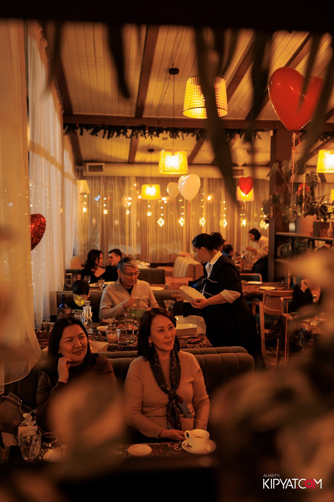 ДЕНЬ ВЛЮБЛЕННЫХ МЦХЕТА. КИПЯТКОМ АЛМАТЫ!