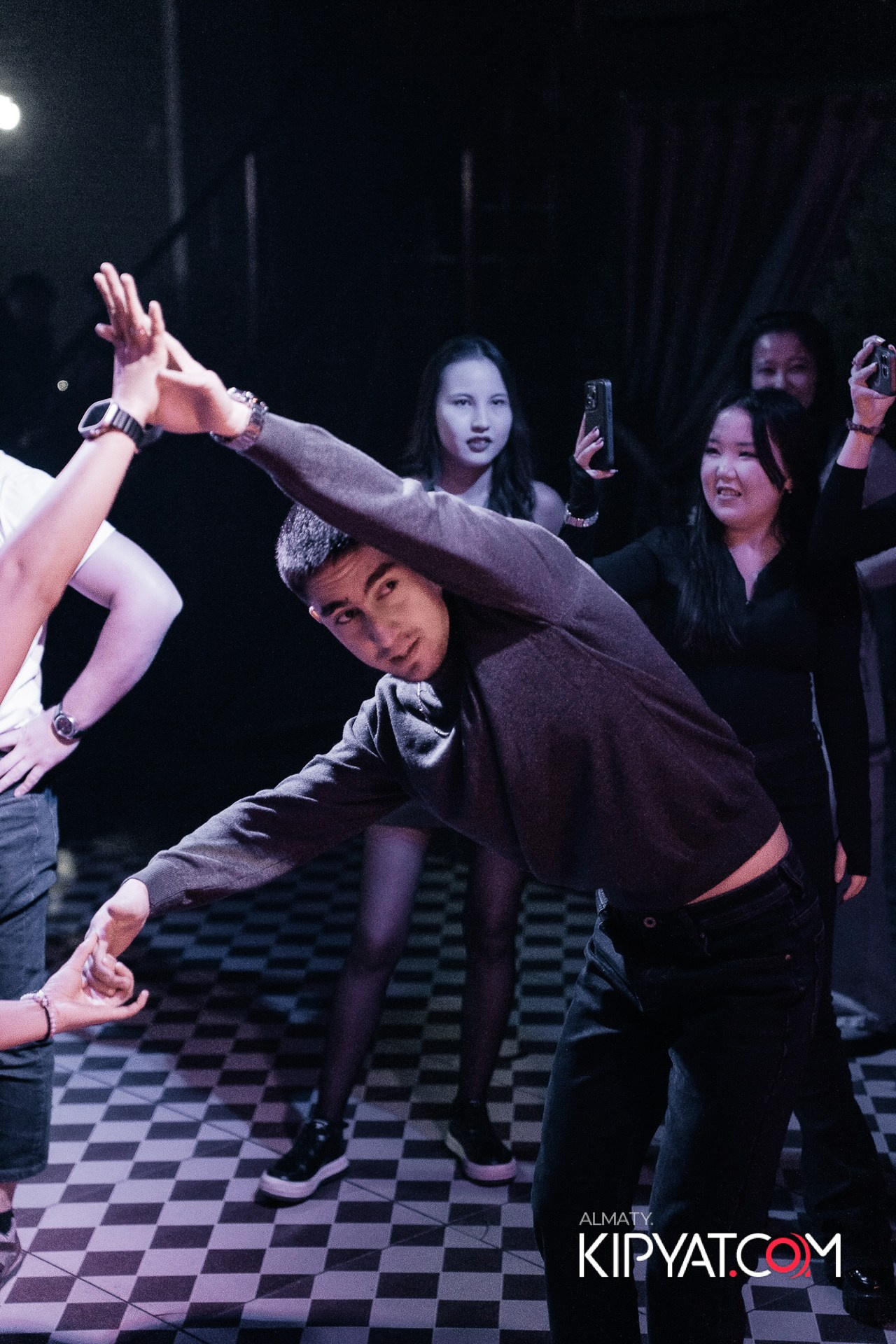 НАКАТИКА. КИПЯТКОМ АЛМАТЫ!