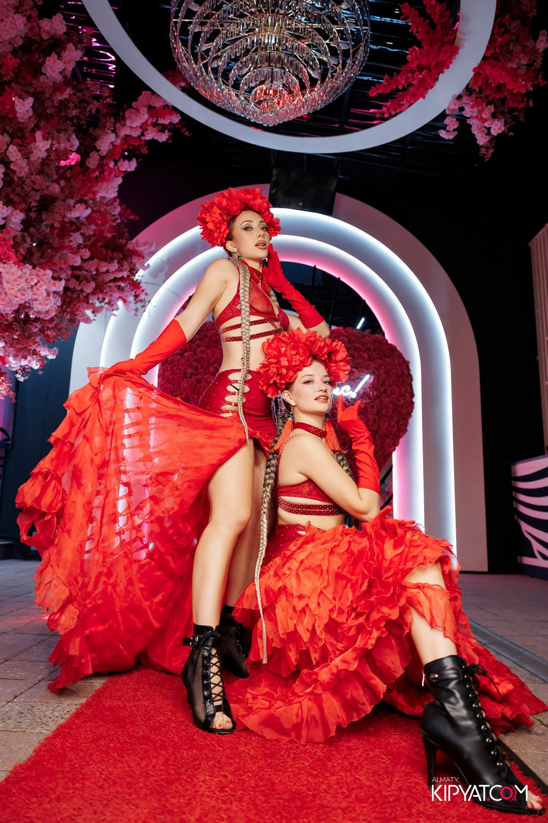 ЗАЯ, НА БИС. КИПЯТКОМ АЛМАТЫ!