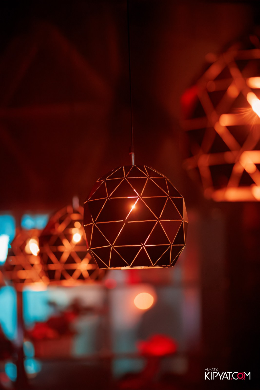 ARAGOSTA. КИПЯТКОМ АЛМАТЫ!