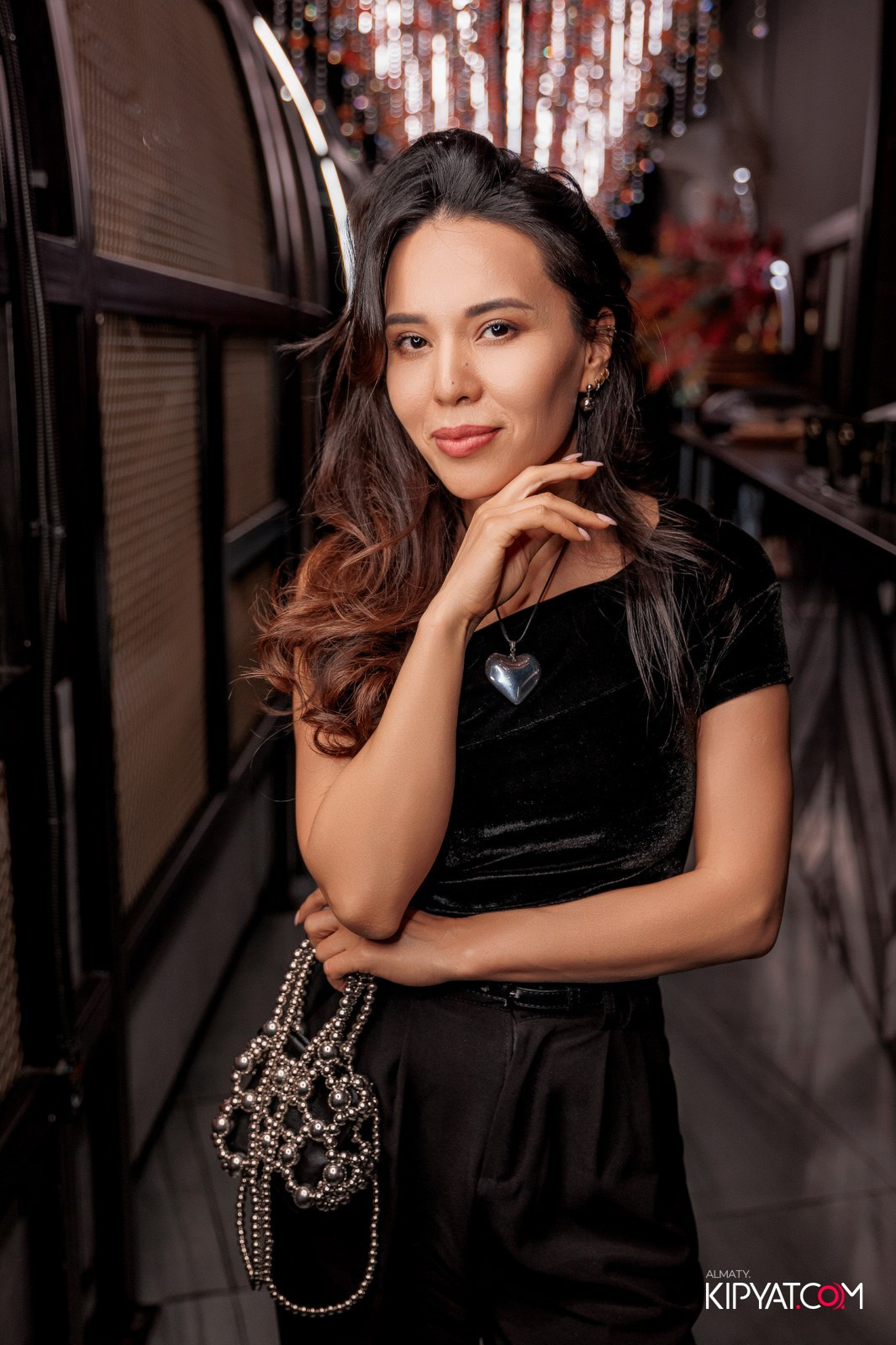 FRIENDS BAR & TERRACE. КИПЯТКОМ АЛМАТЫ!