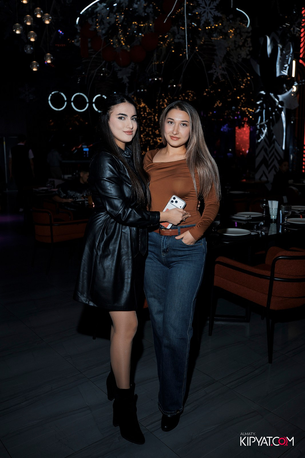 FRIENDS BAR & TERRACE. КИПЯТКОМ АЛМАТЫ! Фотосъемка мероприятий в Алматы