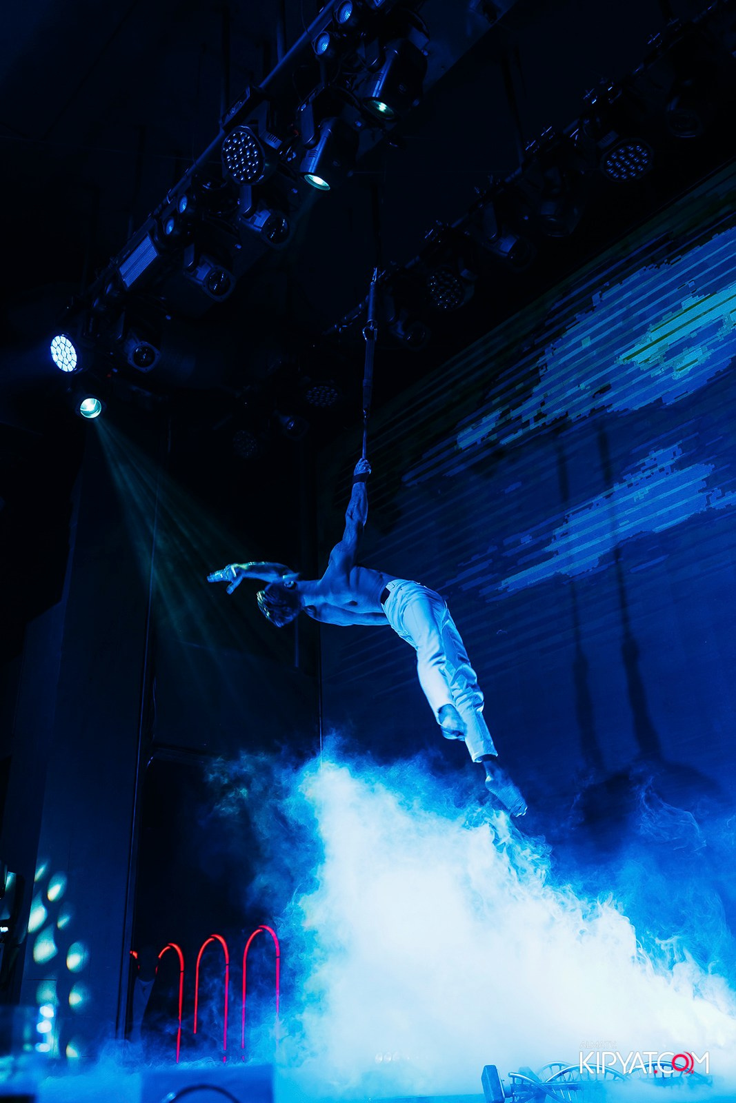 QUEEN. КИПЯТКОМ АЛМАТЫ!