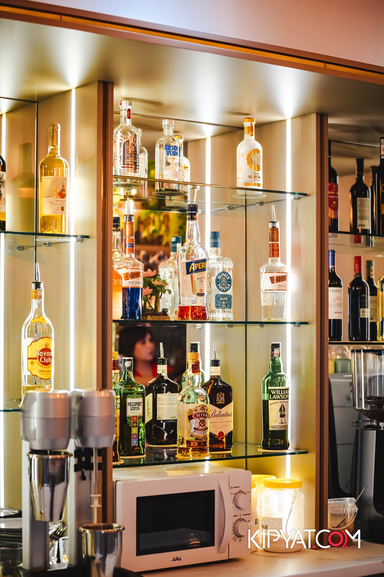 КАФЕ ШАЛКАР-ДИСКО 80-Х. КИПЯТКОМ АЛМАТЫ!