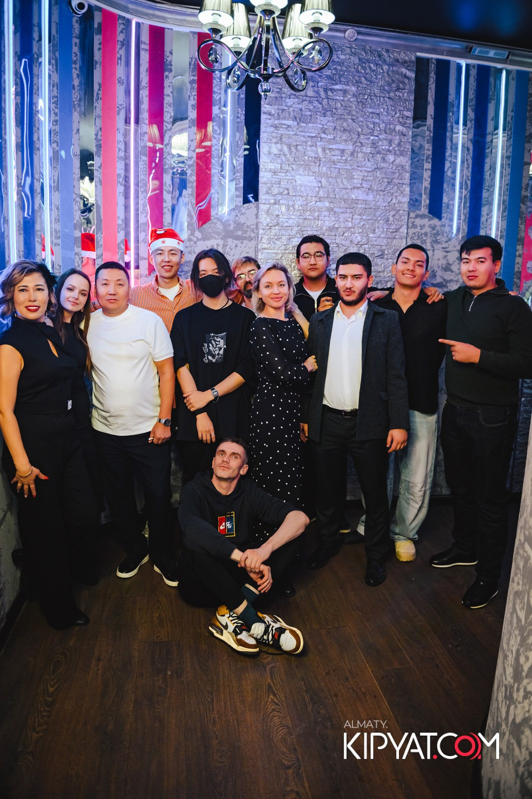 УХО И МЕДВЕДЬ НА ГАГАРИНА. КИПЯТКОМ АЛМАТЫ!