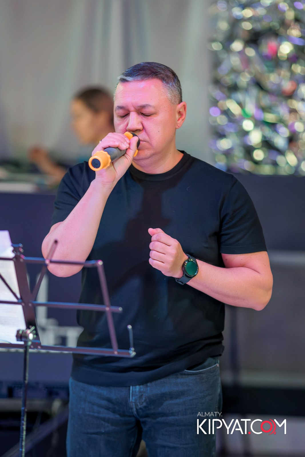 НОВОГОДНИЙ ОТЧЕТНЫЙ КОНЦЕРТ МУЗЫКАЛЬНОЙ ШКОЛЫ «SOULWAY». КИПЯТКОМ АЛМАТЫ!