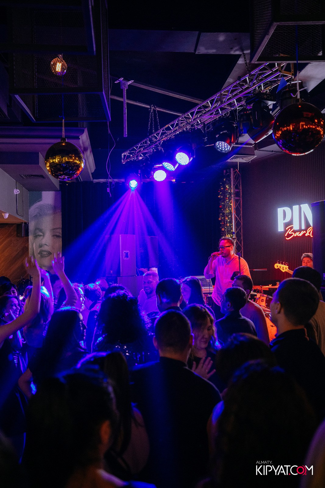 ПИНТА НА ДОСТЫК. КИПЯТКОМ АЛМАТЫ!