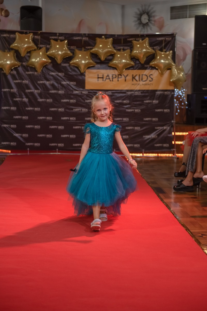 HAPPYkids дефиле санаторий Октябрьский. Семейный и коммерческий фотограф в Сочи Александр Бодунов