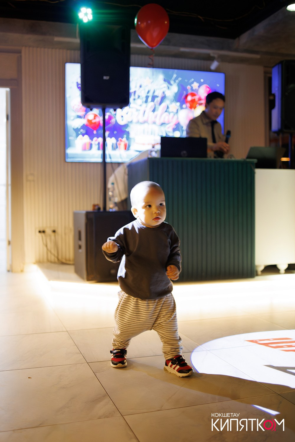 ШАШЛЫЧНЫЙ ДВОР. КИПЯТКОМ КОКШЕТАУ