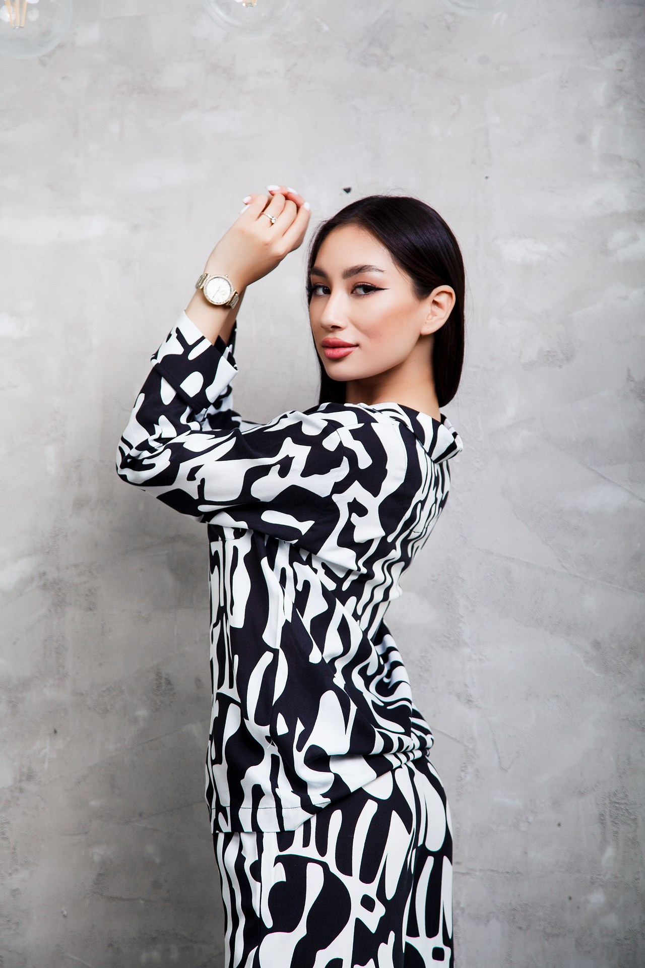 Реклама женской одежды. Натан Супервайзер по Продакшену