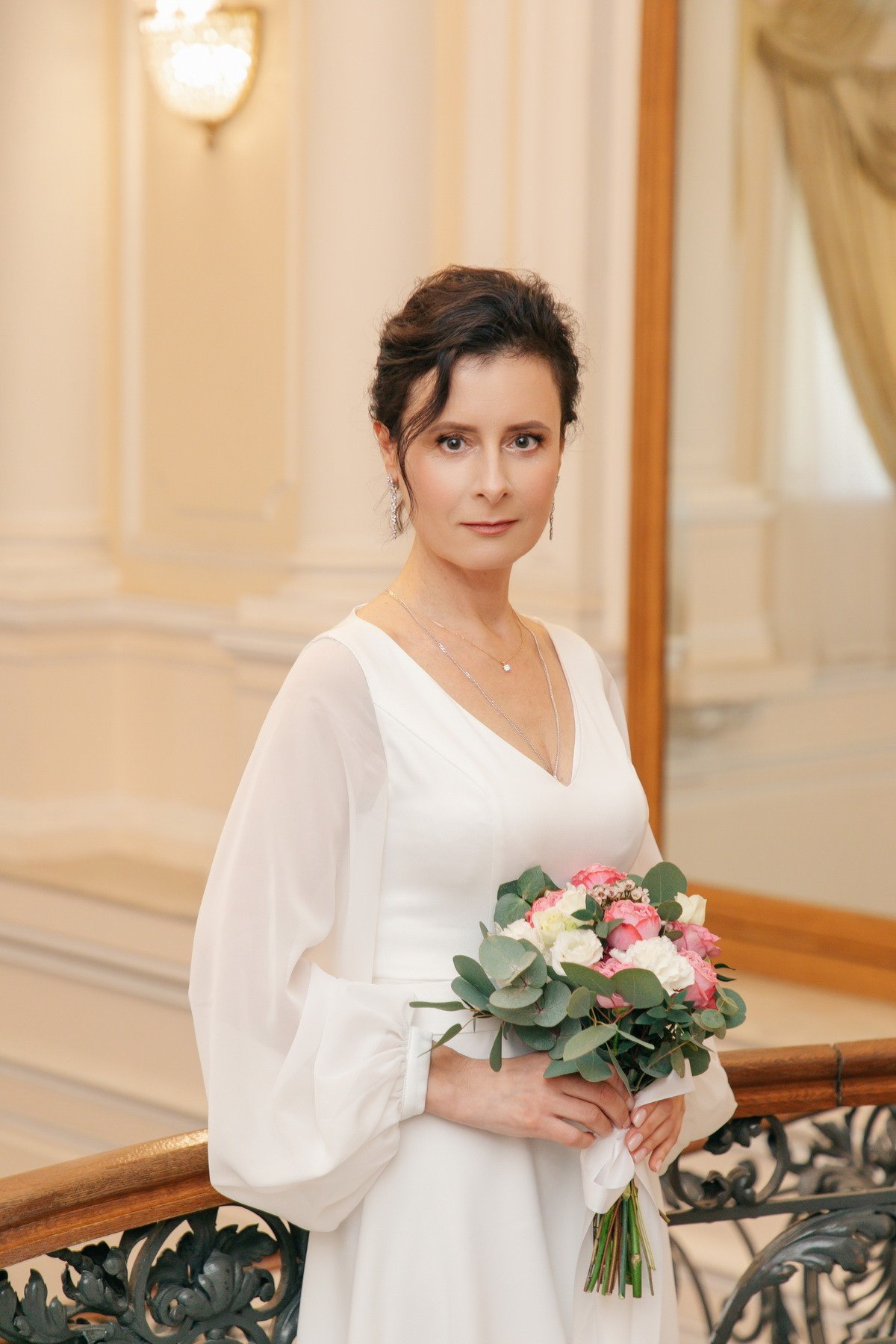 Свадебная регистрация во 2-м дворце бракосочетания. Фотограф крещение венчание в Петербурге! Помогает подобрать храм и посоветовал душевного батюшку в СПб