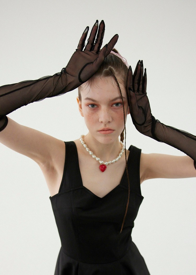 Sophia S. Modeling agency TM MODELS