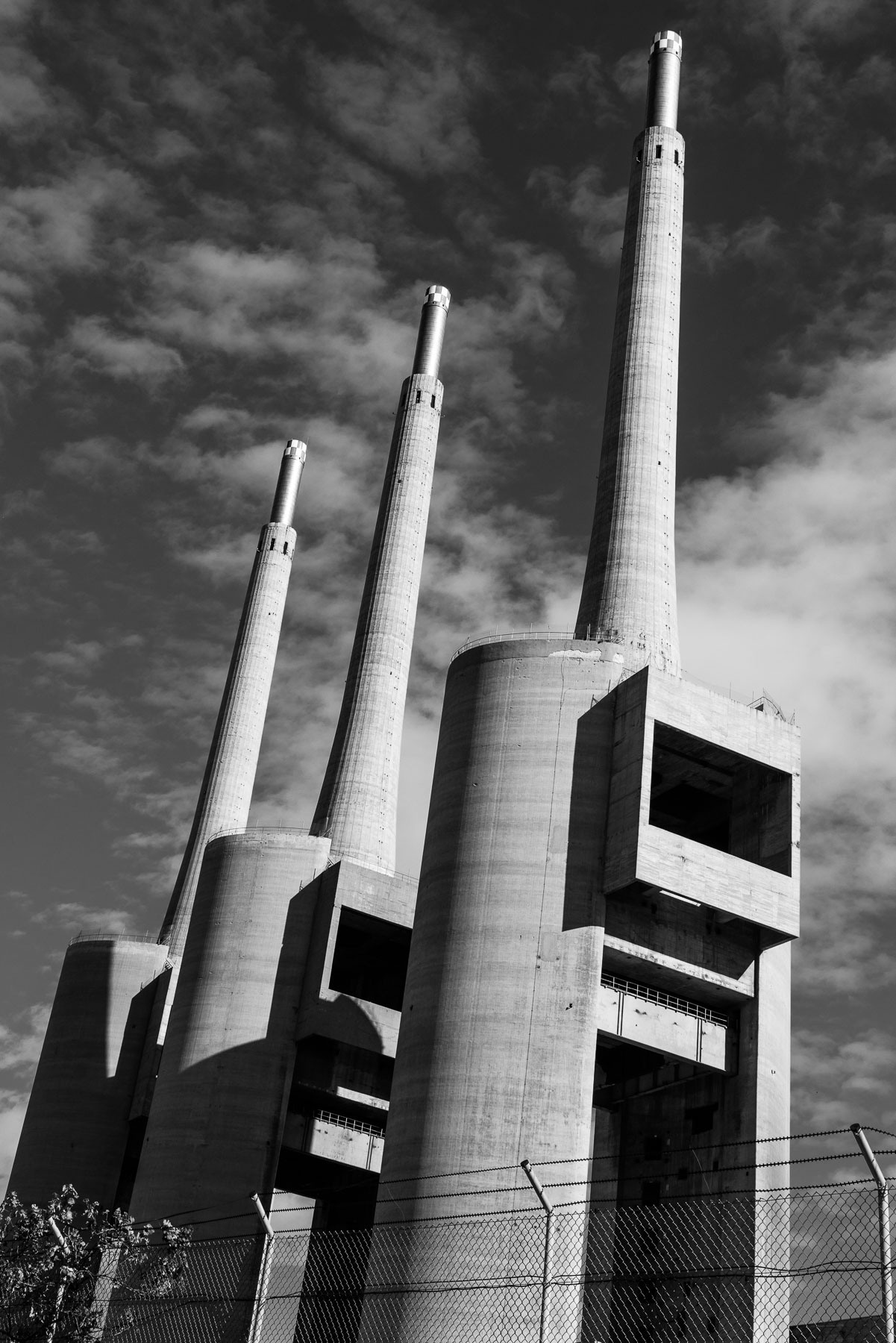 De Besos. Mike Tanner